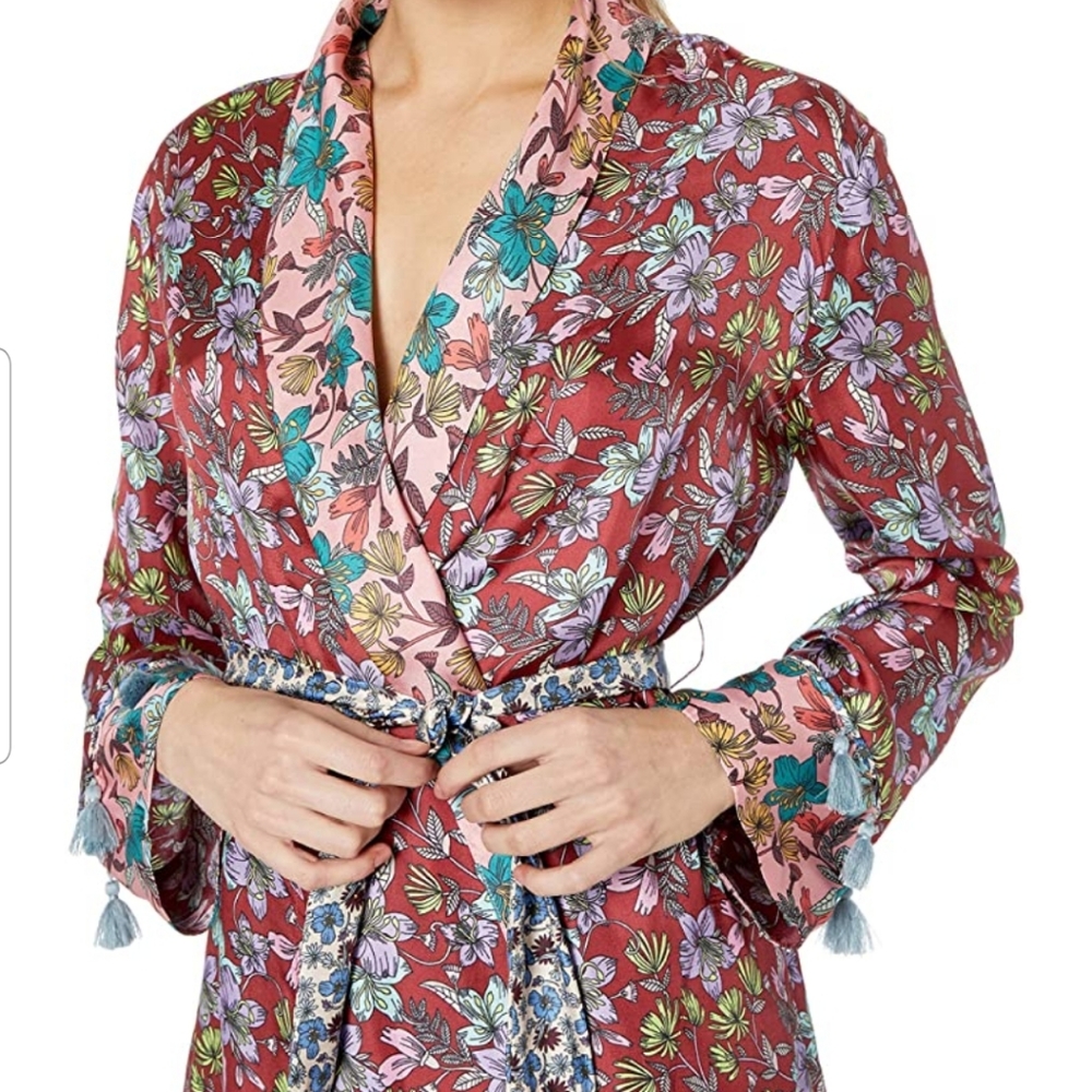 Johnny was PENNY MIXED KIMONO😍😍 - Picture 9 of 9